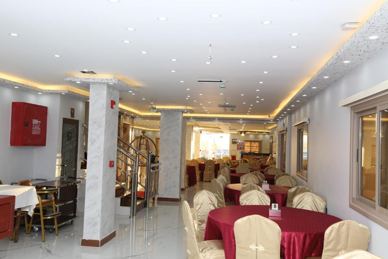 Venus Hotel Вади Муса Экстерьер фото